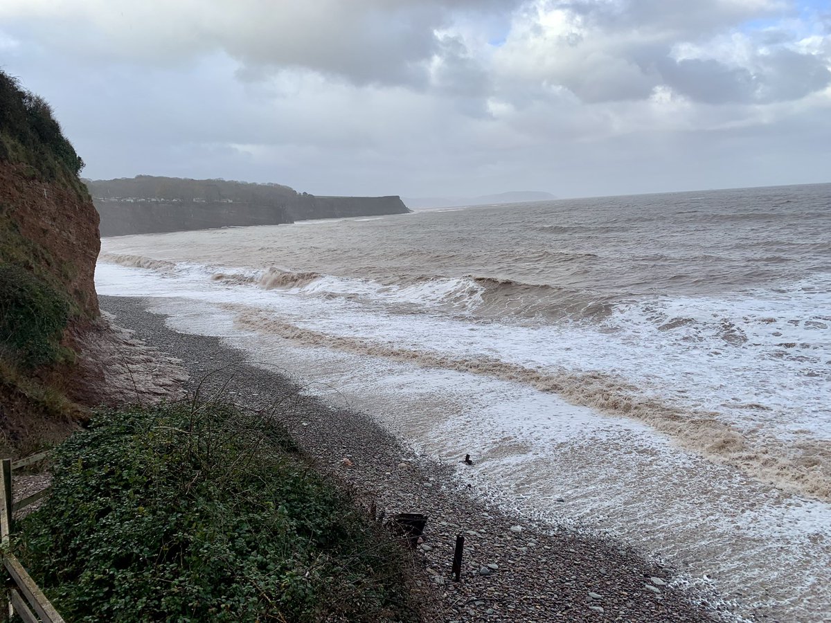 StAudriesBay's tweet photo. Bit blowy down there today! 💨 🌊 @wcresorts #beach #holiday https://t.co/Qswzk58rWq