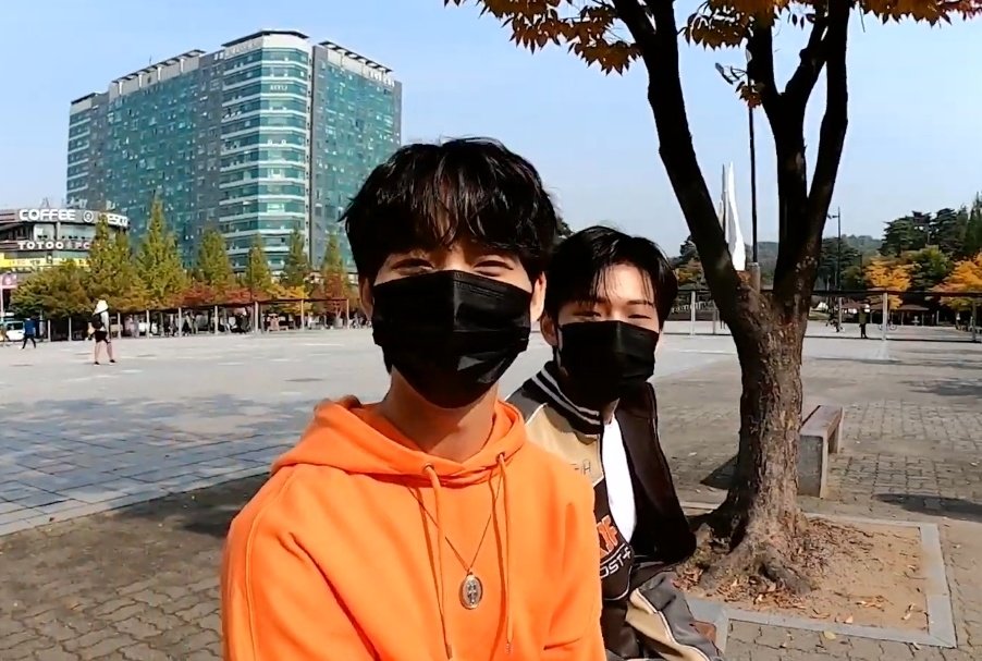 luv their friendship so much <<33