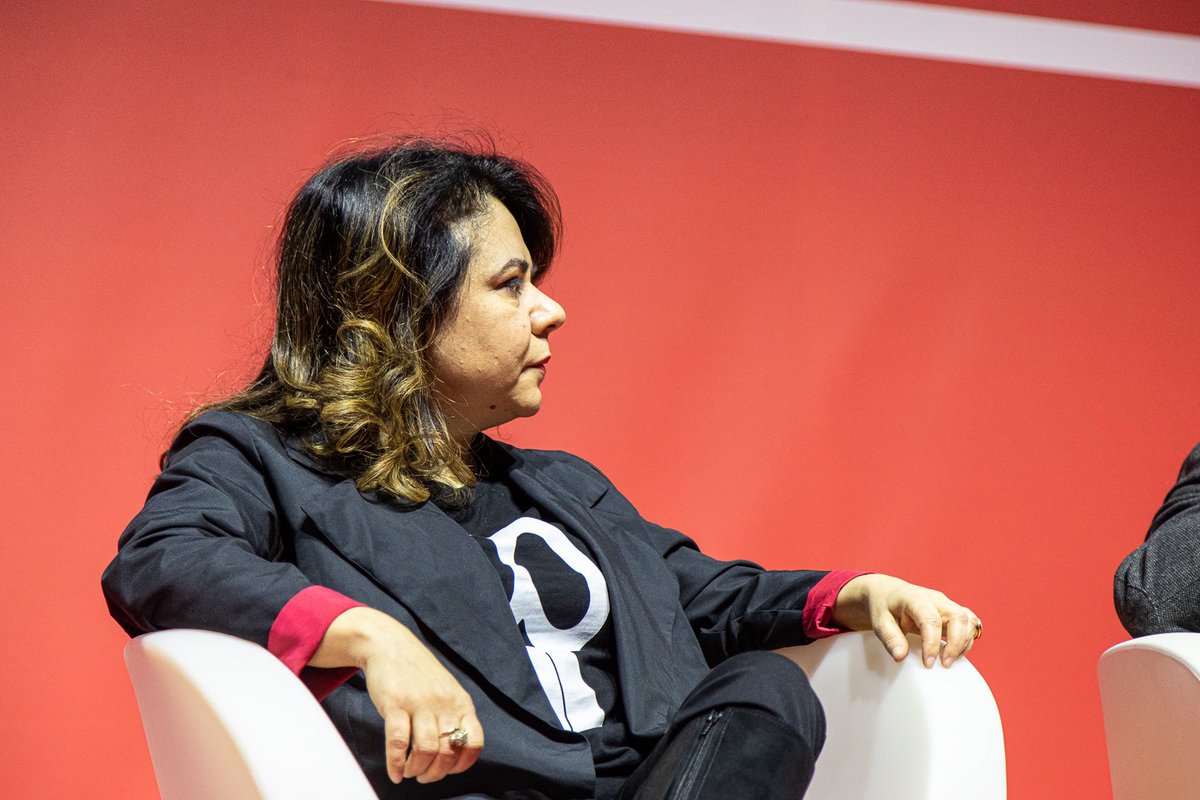 “Non ho un libro preciso che mi ha liberata..A volte mi ha liberato la Bibbia, a volte mi ha liberato Topolino” <a href="/KelleddaMurgia/">Michela Murgia</a> a #piulibri21