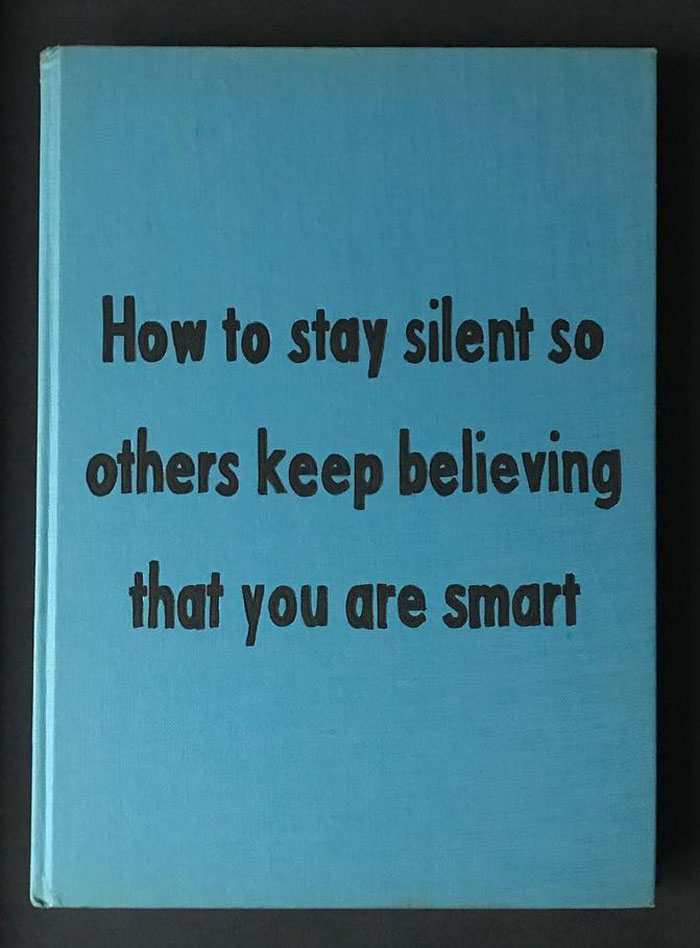 Al3xandrat's tweet image. Fictional self help books 🤔

#BadHumor #Books