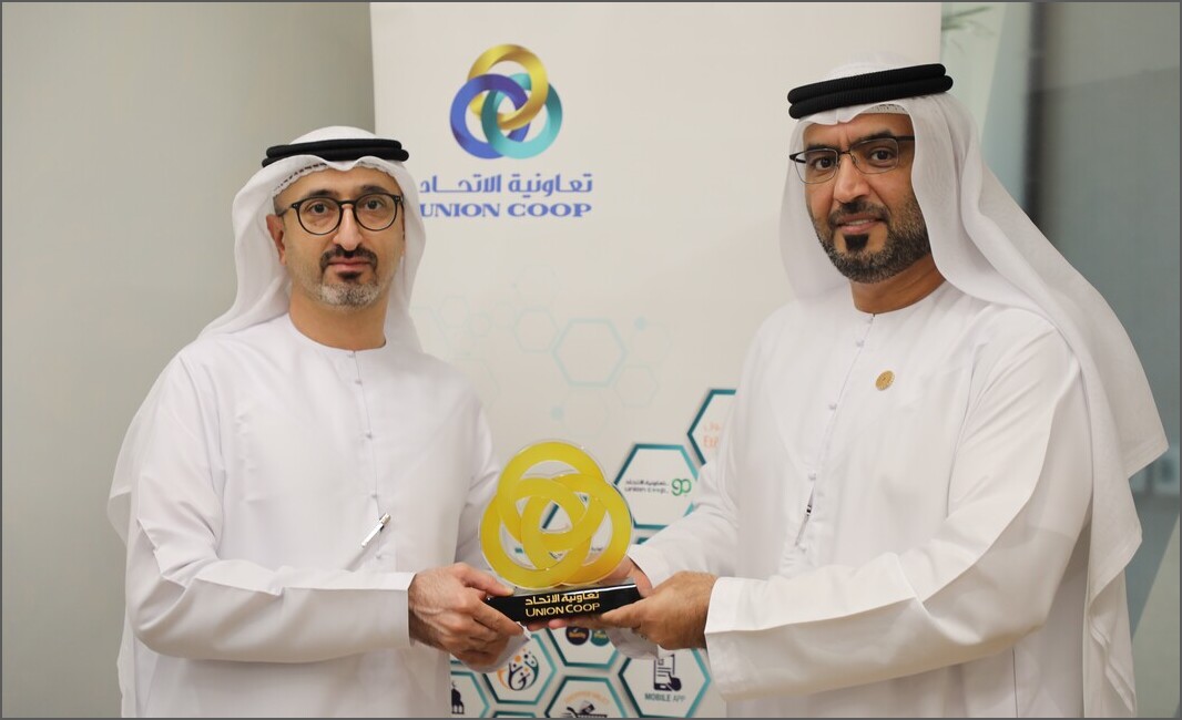 MyDubaiNews's tweet photo. Union Coop signs MoU with Cotopia for Social Responsibility https://t.co/gsdoX7gR1q 
#UnionCoop #Cotopia https://t.co/q8bEgajyEl