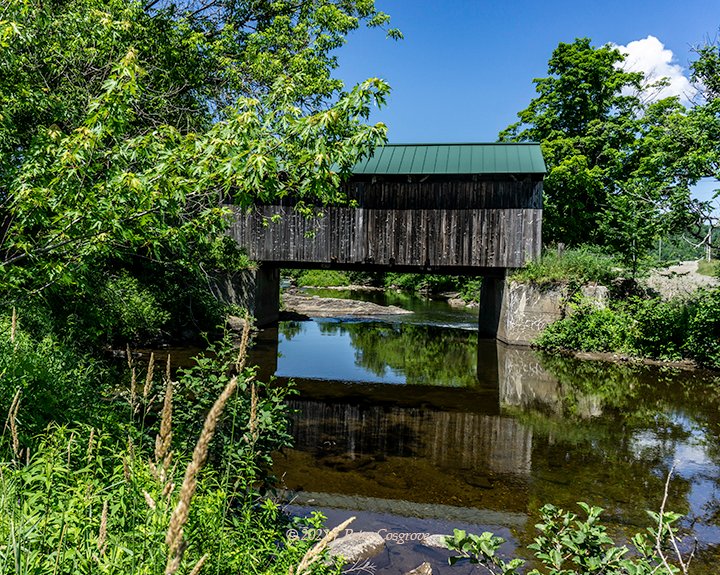 vtcoveredbridge's tweet photo. Bridge of the Day: Scribner CB in Johnson. It’s a nice little bridge in the middle of rolling hills and farmland.
It was damaged during an October 2019 storm. Repairs are still pending.
#johnsonvt #scribnercbvt #vtcbsinayear #vermontscoveredbridges #vermontcoveredbridgesociety https://t.co/1pK38EDnWv