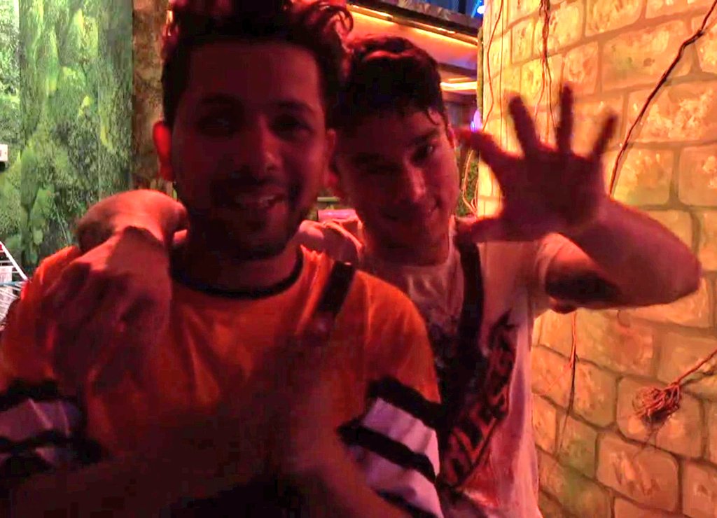BB15LiveFeed1's tweet photo. Your favourite bromance of #BB15 

RT for #UmRan 
Like for #PraNish 

#BiggBoss15 #BiggBoss #BB15 #BiggBoss15OnVoot #BB15LiveFeed https://t.co/dkcpY1Qcz1