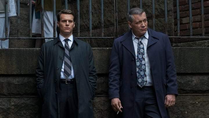 RanjitAlex215's tweet photo. Its so difficult to believe these serial killers use to exsit , the characters were literally living . The technology those times were so limited and yet they were able to catch them. #Mindhunter #DavidFincher #netflix #AnnaTorv #BillTench #HoldenFord https://t.co/ywWvaVNhCF