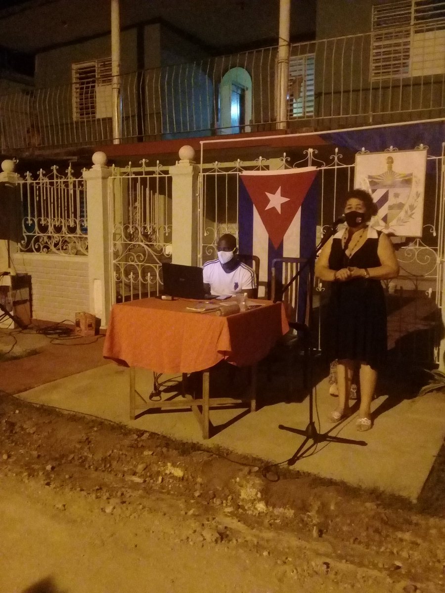 MagdalenaMato's tweet photo. Se realiza asamblea de rendición de cuentas del delegado a sus electores en la Circunscripción # 65 del Reparto Militar, donde se efectuó un intercambio afectivo con sus pueblo, reconociendo a los que se destacaron durante la Covid 19, finalizando con una actividad cultural. https://t.co/NtxjdA06vg