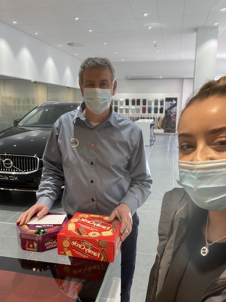 ellie_a_davies's tweet photo. Merry Christmas to @FRFVolvo 🎅🏼 hope you enjoy your gifts from us, looking forward to working with you again in the new year🎄 @DanielleCJ_ERAC @MichelleU5ERAC @EracCymru @SteveWrenU2 https://t.co/FOjy95xmwD