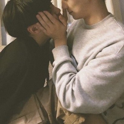 taejinturtle's tweet photo. [TAEJIN AU LOKAL]

🥀 Regret 🥀

“You never know how much you love someone until you lost it and watch them love someone else” https://t.co/qLF2Lm1LU2