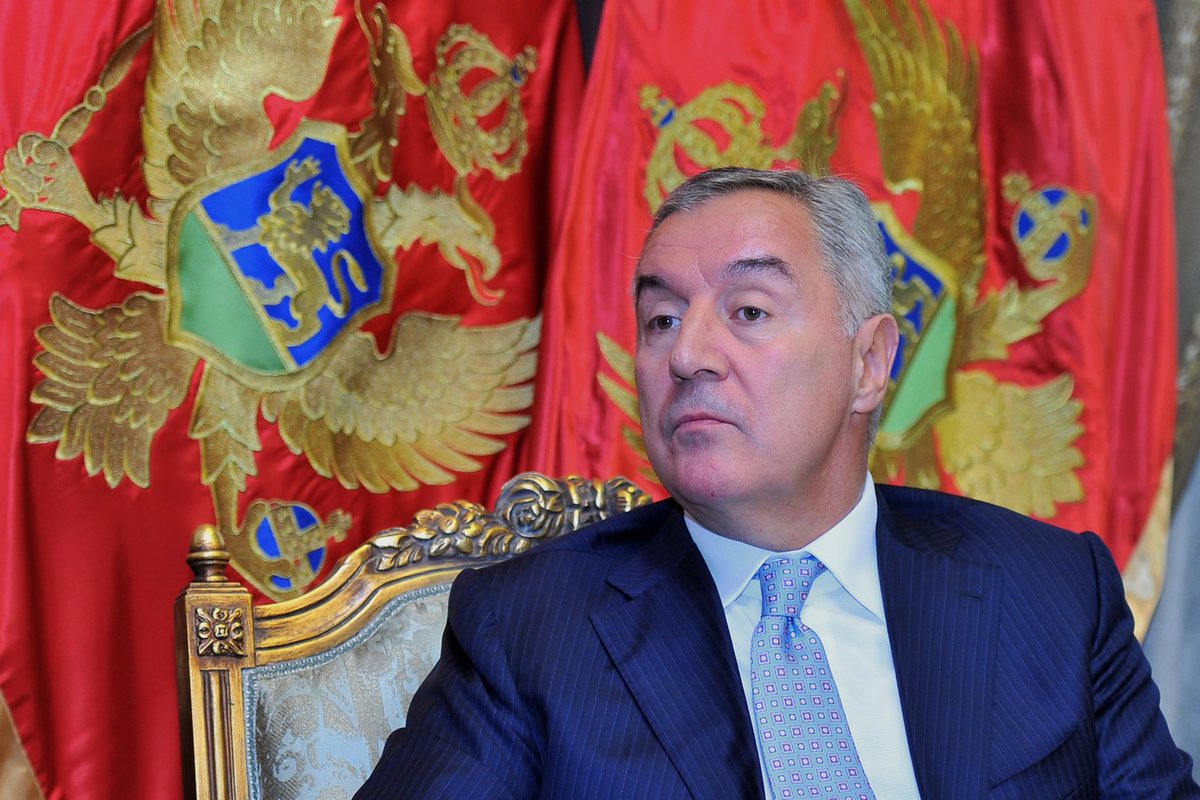 Đukanović: Optimista sam da će doći do pada Vlade

dnevne.me/Politika/-/duk…