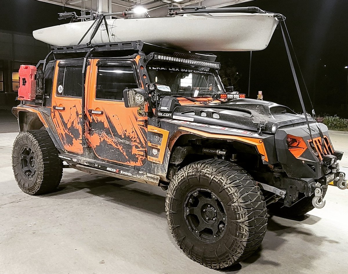 It's only Wednesday and we're already itching for the #jeepend!