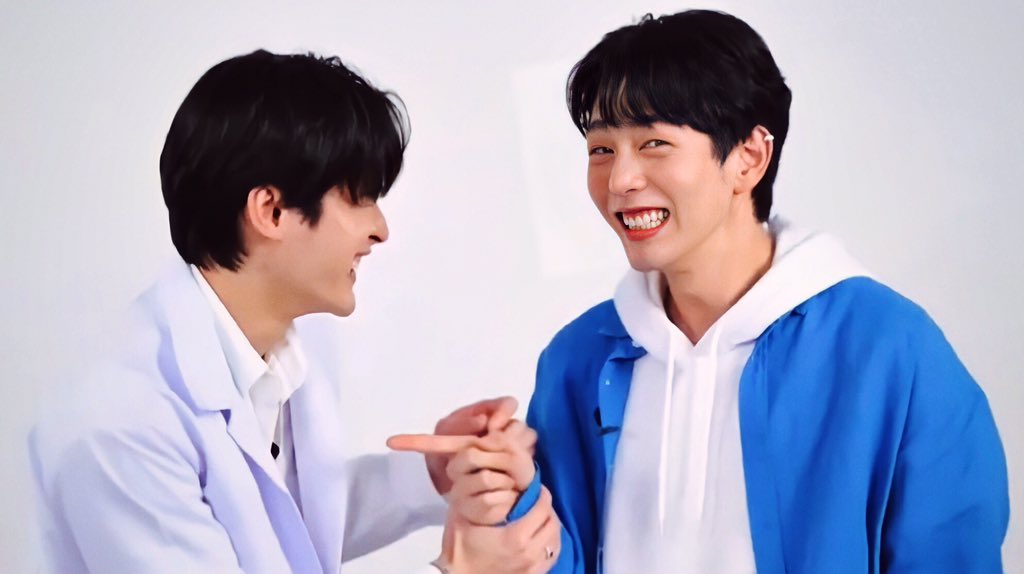 ᴋᴀᴏᴜᴘ ғɪʟᴇs 🖇📁 (@kaoupfiles) on Twitter photo 