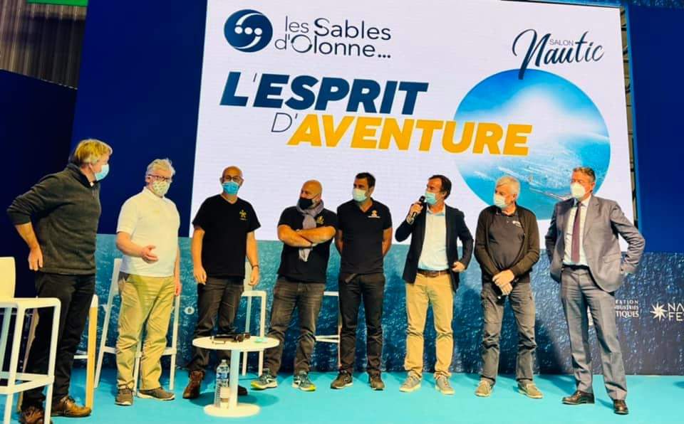 Damien a participé hier à la présentation de la Golden Globe Race 2022 sur la scène du @NauticParis aux côtés notamment de <a href="/SkypperVDH/">Jean Luc Van den Heede</a>, vainqueur de l'édition 2018 ! 

📆 Dans 270 jours le skipper de PRB s'élancera sur ce tour du monde ! 

#GGR2022 #PRBVoile