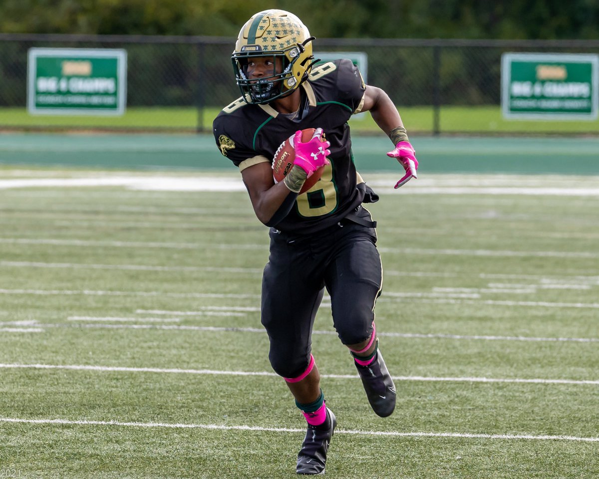 Blessed to say I’ve received an offer to play division 1 football for Stony Brook university! <a href="/okingcoach/">Coach Omar King</a> <a href="/Coach_Hatch/">Patrick Hatch</a>