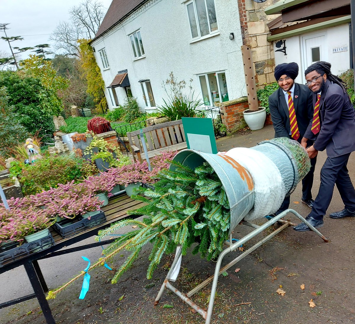 TheCryptSchool's tweet photo. Huge thanks to Pound Farm Shop for kindly gifting us another beautiful tree this year - good choice Harvind and Donu!🎄 #CryptChristmas https://t.co/gx5XHq4CMH