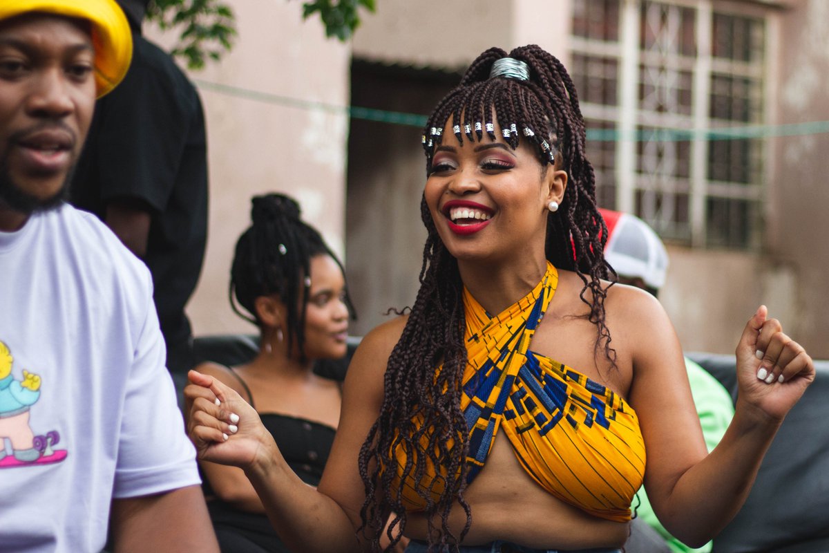 TheBlacksmithed's tweet photo. BTS for the Yonke Music Video by @SammyBronze 

Video features @Lilanga_ZA and was shot by @gxumavisuals 

Video drops Monday at 7am https://t.co/WcVIkiOrVQ