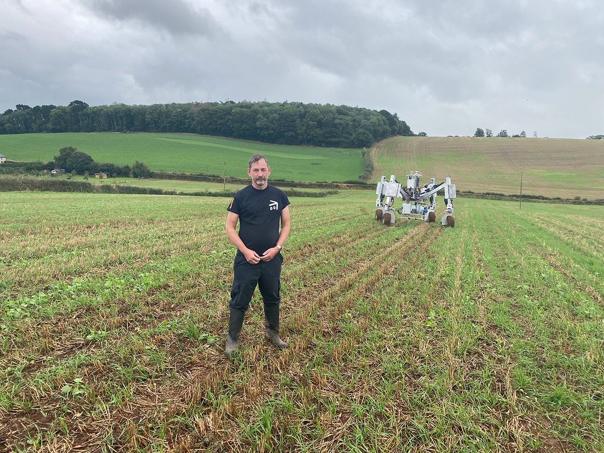 CHAPAgriTech's tweet photo. The SlugBot Project, which will significantly increase crop yield, is a collaboration between us & CHAP member @smallrobotco
▶️Get involved with game-changing innovations: https://t.co/Rkh9J78jSX
▶️SlugBot https://t.co/BIe34oSSwE
#SlugBot #agriculture @innovateuk https://t.co/Asr6SiNK3K