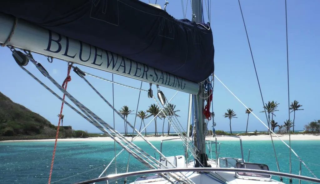 SailingGrenada's tweet photo. December's Sailing Tips &amp; Techniques is out now ➡️ https://t.co/OjuYwZLxip #Sailing #Grenada #PureGrenada #SailingTips #Grenadines https://t.co/U2X3qs9IaQ