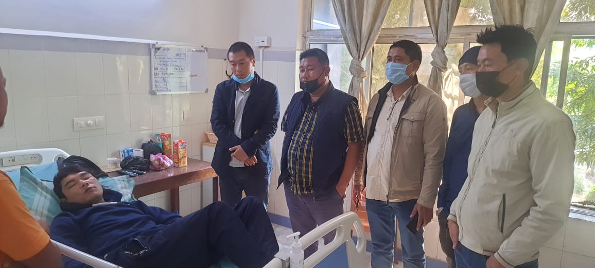 Visited the Civilians today who were injured in the recent firing incident at Oting, Mon, undergoing treatment at CIHSR, Dimapur.<a href="/sedevikhot/">𝐒𝐞𝐝𝐞𝐯𝐢𝐤𝐡𝐨 𝐓 𝐀𝐧𝐠𝐚𝐦𝐢</a> <a href="/david_neikha/">David Neikha</a> <a href="/LhouviP/">Lhouvi Punyü</a> <a href="/keoshu/">S Keoshu Yimkhiung</a> @