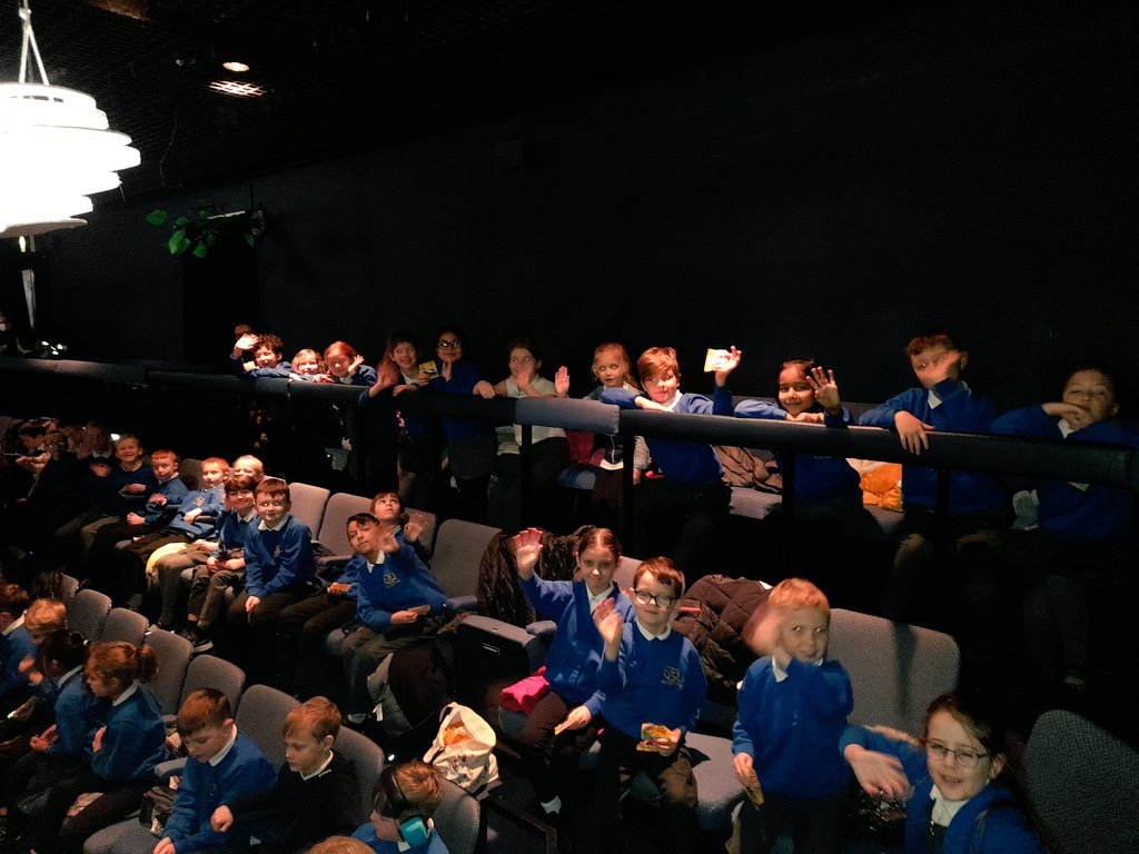 3C excited for the performance to begin!!!