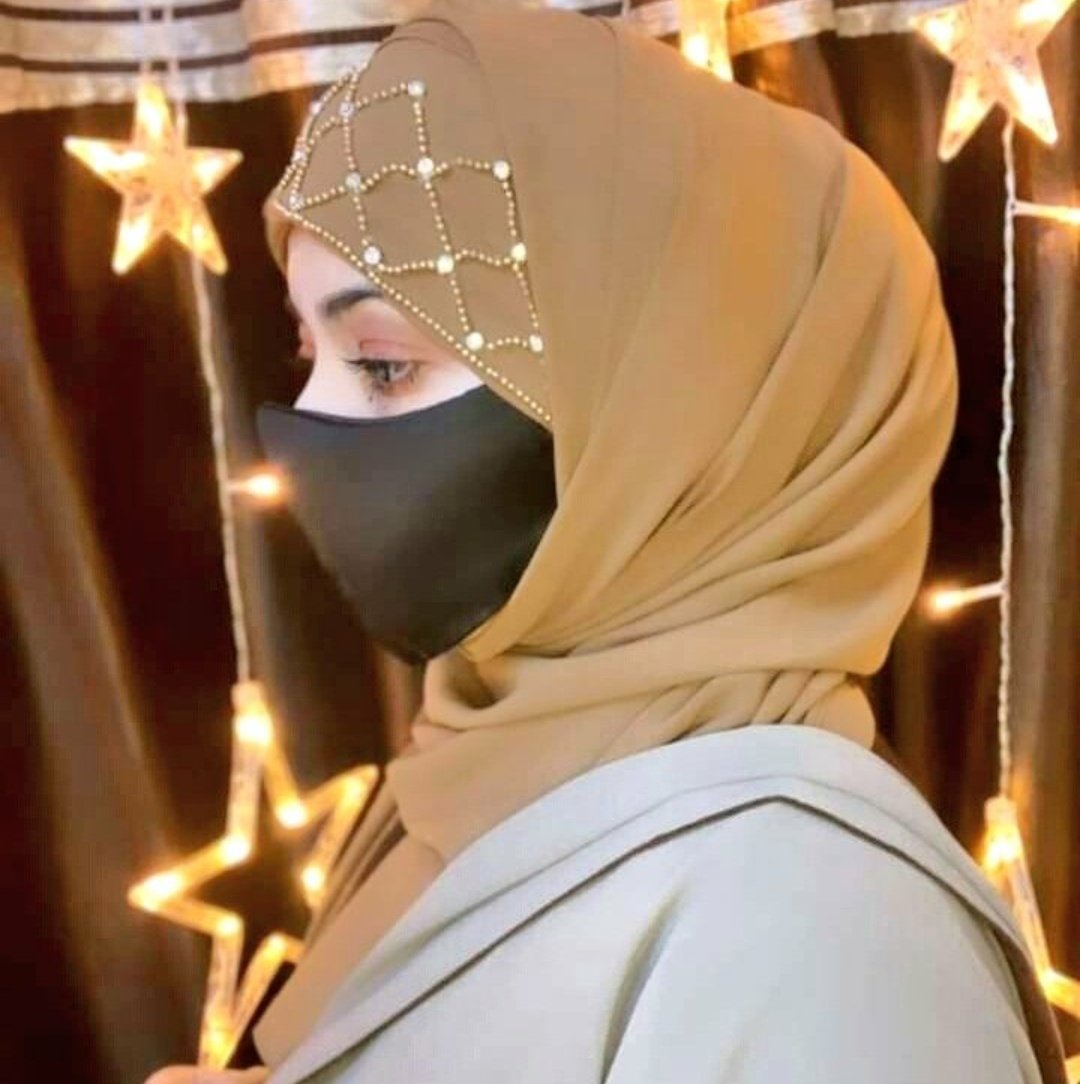aftabhussaing's tweet photo. औरत ना तो मर्द की अमीरी से मुतअस्सिर होती है ना गरीबी से...
वह तो इस बात से मुतअस्सिर होती है कि मर्द उसे कितनी इज्जत देता है https://t.co/uaK039EXX4