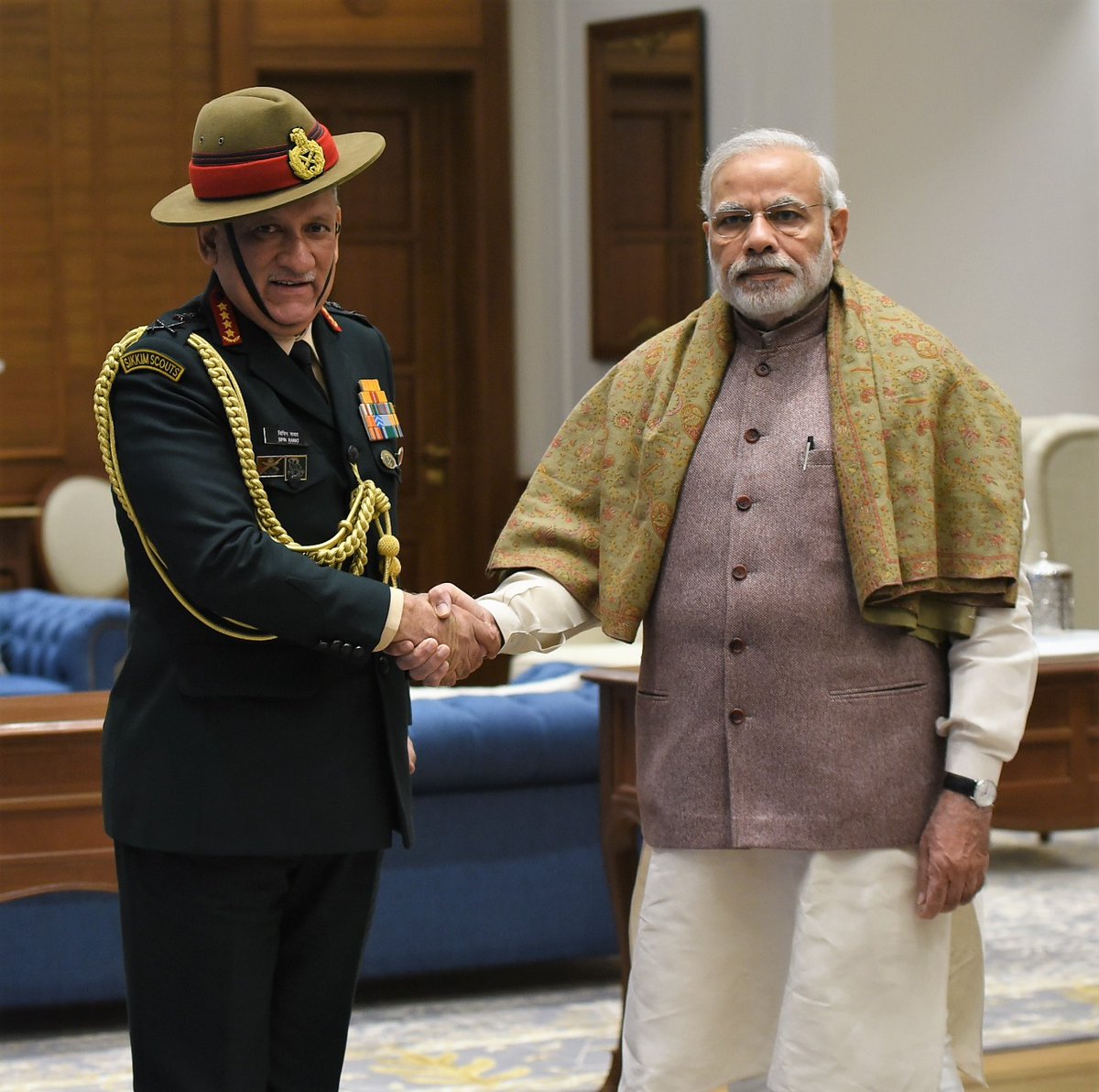htTweets's tweet photo. "Gen #BipinRawat was an outstanding soldier. A true patriot, he greatly contributed to modernising our armed forces and security apparatus" says PM @NarendraModi 

Track updates - https://t.co/xCf5N3Zjec  

#IAFChopperCrash #HelicopterCrash https://t.co/WJBcjNF3i9