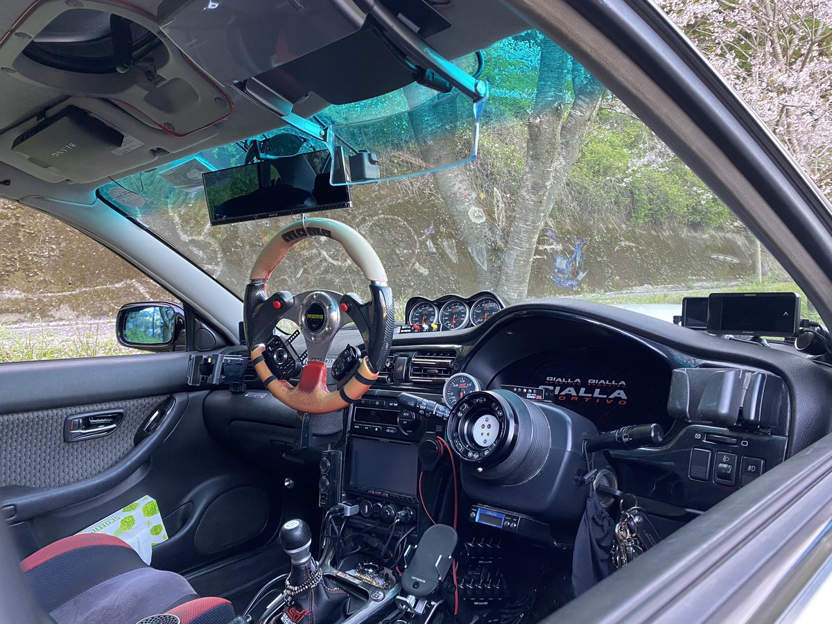 kjyr0807's tweet photo. 紹介にも僕の過去車写真
#SUBARU
#レガシィ
#B4
#STI
#ラリー
#ラリーレプリカ https://t.co/R52dHQPoPJ
