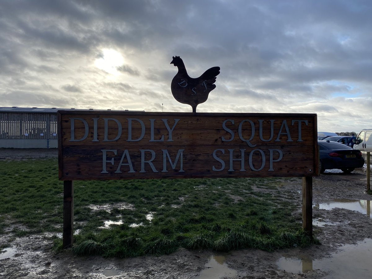 Tom Willis tweet media