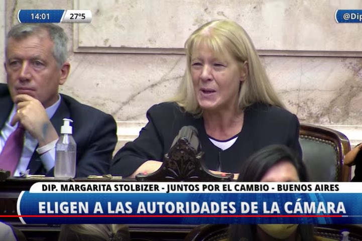 jgenazul's tweet photo. ¡Felicitaciones Marga! 🙋♀️👏Conocemos tu compromiso con las y los argentinos, por eso estaremos presentes para acompañar la agenda del progresismo en esta nueva etapa.
#JGEN #PartidoGen https://t.co/P54IK0032w