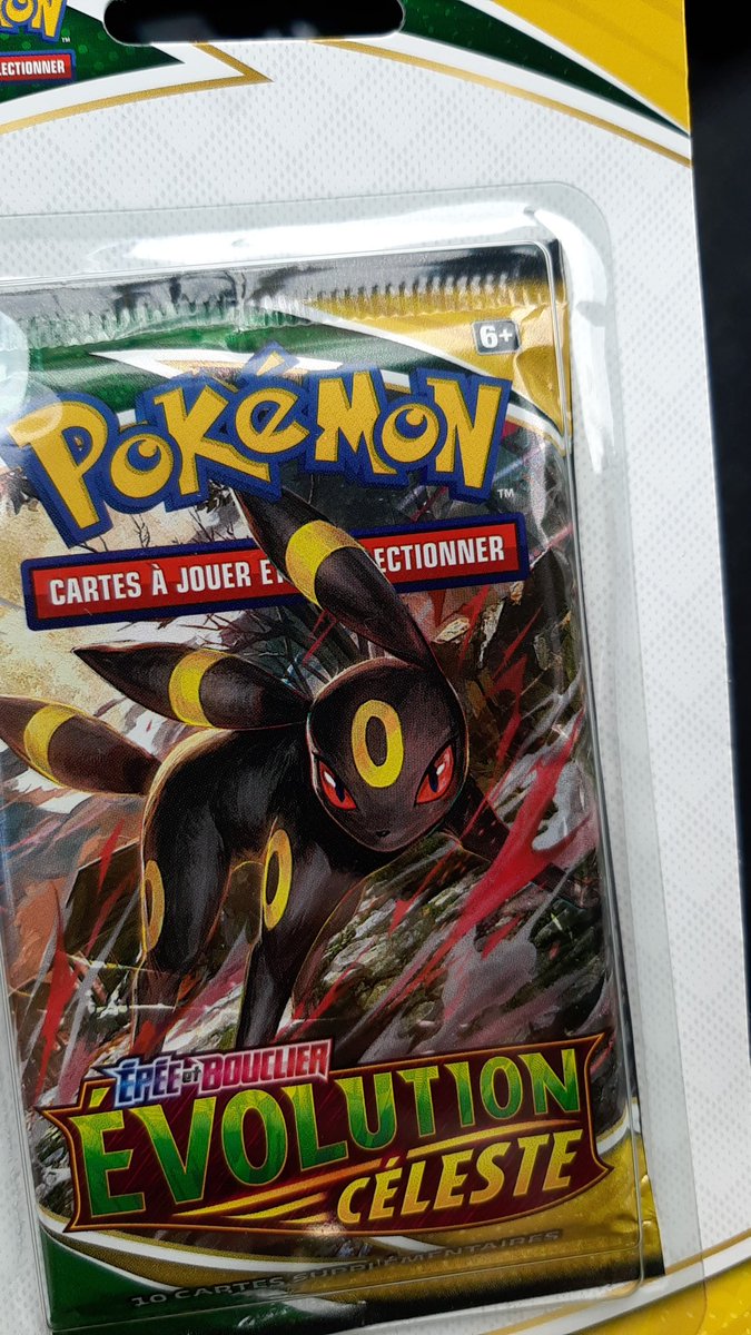 Jey_flux's tweet photo. Pour toi mon pote @schoolboydnc
#Pokemon #evolutionceleste #collectionpokemon https://t.co/0d3IMjHDLi