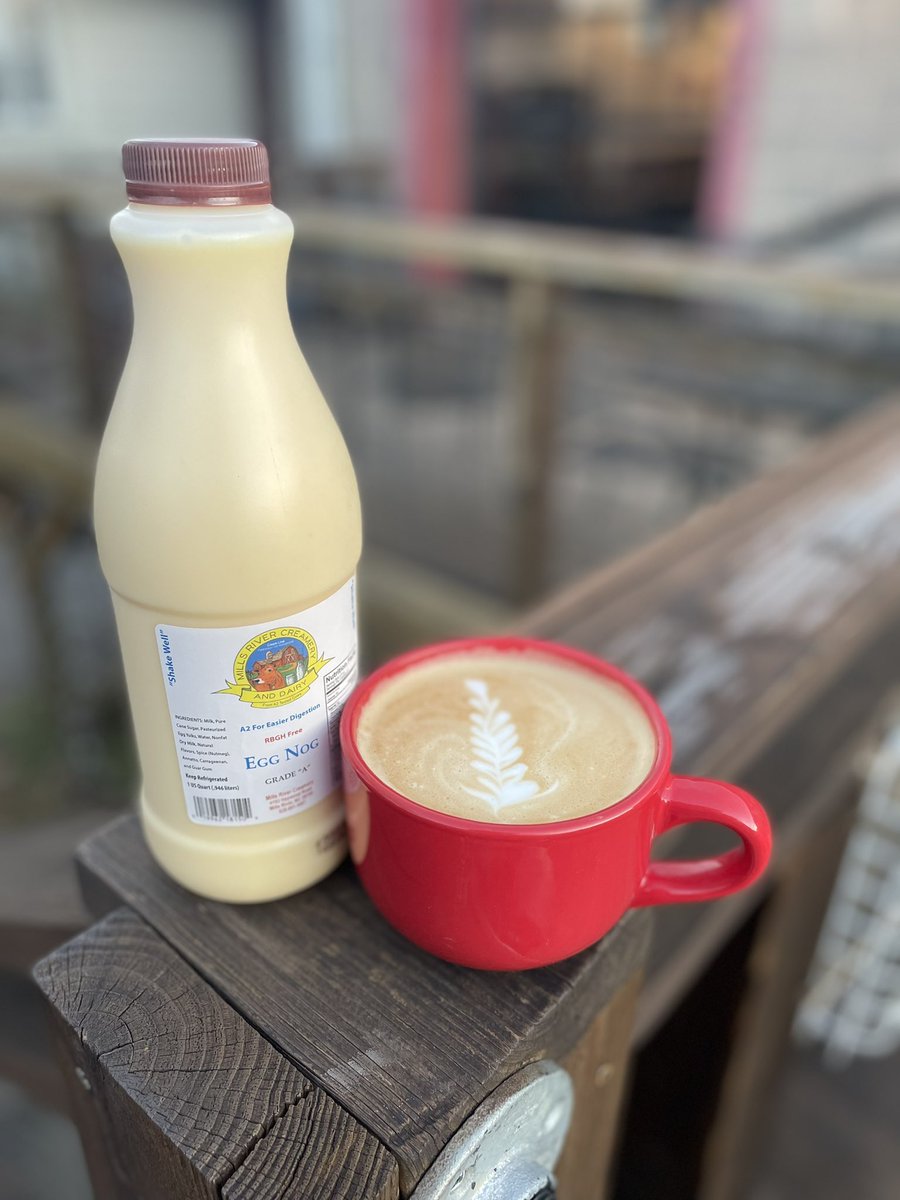 OddsCafe's tweet photo. Holiday drinks are back in the shop 😉 Eggnog Latte and Gingerbread Latte https://t.co/U3VwBlogZe