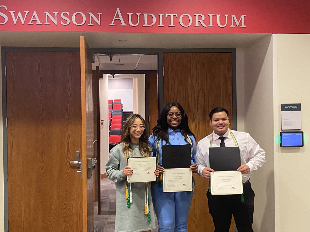 sweet2charlie's tweet photo. Last night OASIS celebrated our Fall 2021 graduates! So proud of all our students!! ♥️🥰😎 https://t.co/0AP54MhrDr
