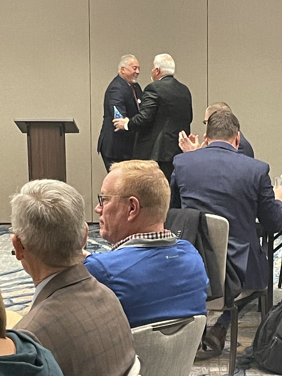 IAPSS_ORG's tweet photo. Dr. JT Coopman receives a standing ovation and the first-ever #IASA Legacy Leader Award. Thank you, Dr. Coopman for your years of service to Hoosier students, school leaders, and communities! https://t.co/PxQhEeoyVo