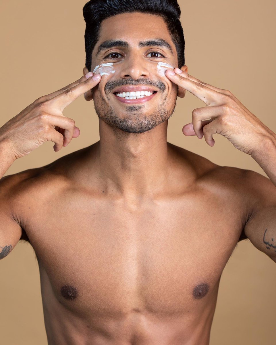danypenaoficial's tweet photo. Skincare photo shoot for the Secret skin. #internationalmodel #Peruvianmodel #Malemodel #Photoshoot #Dubai https://t.co/qo9txjH8js