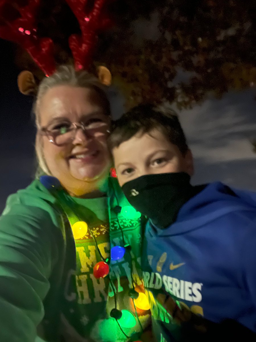 Had so much fun Christmas caroling last night 
<a href="/GlenOaksES/">Glen Oaks Elementary</a>
 #TheGlenOaksWay #MyMISD #MISDLivesKind #GOLivesKind