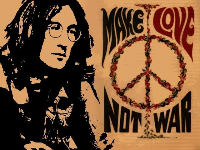 abuelorap's tweet photo. #UnDiaComoHoy #Dic8 falleció
#JohnLennon Músico británico cantante, compositor, poeta, multiinstrumentista, actor, activista y pacifista.
Leyenda musical y líder fundador del cuarteto The Beatles.
"La felicidad esta dentro de uno, no a lado de alguien" https://t.co/2QrZiY2WnA