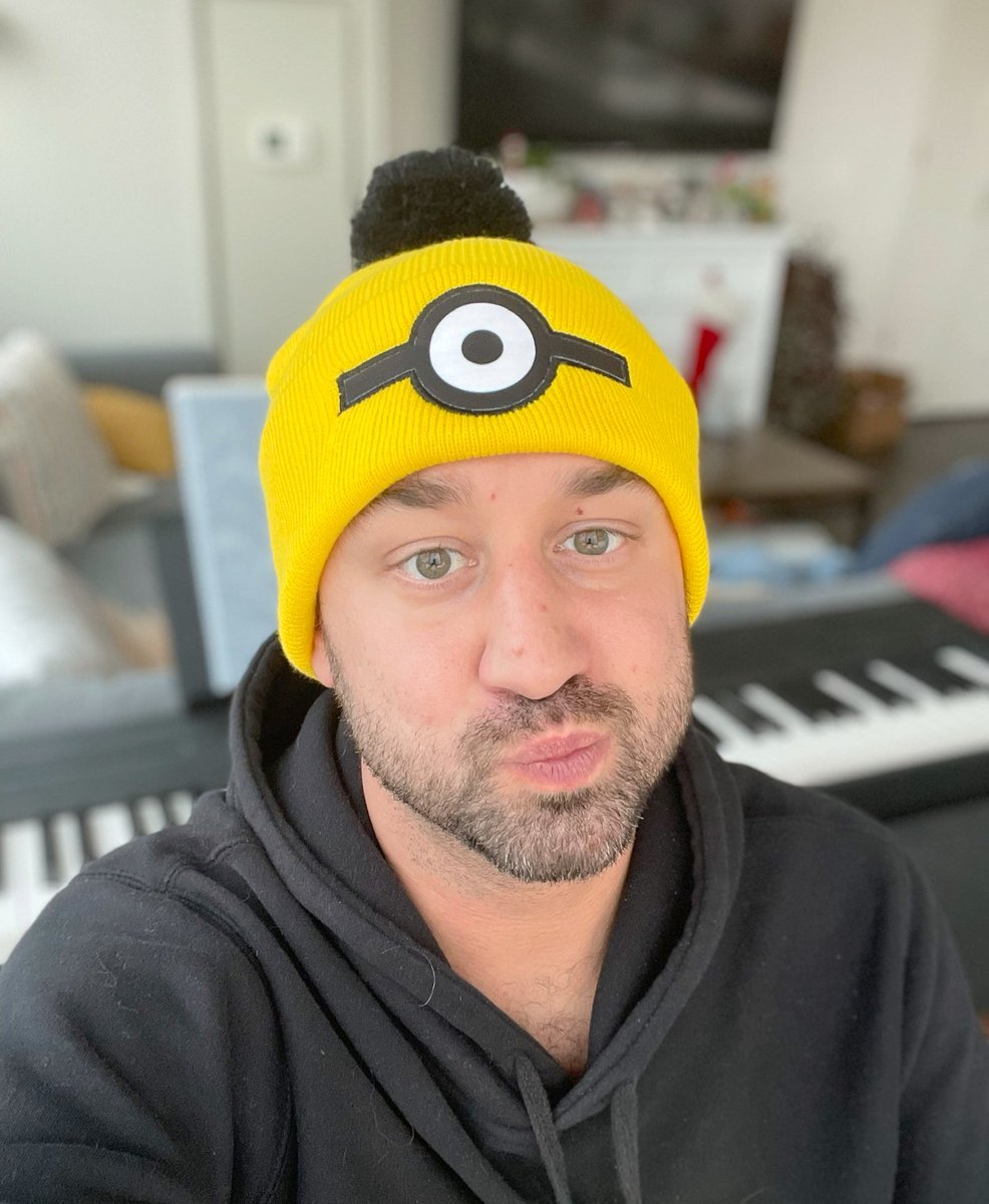 AndrewMWallace's tweet photo. @BibRave Andy here from #Chicago! I LOVE tiramisu. And YES, the photo is the Minions Run swag!!! Get it!!! #BibChat https://t.co/rC7WgxDqIm
