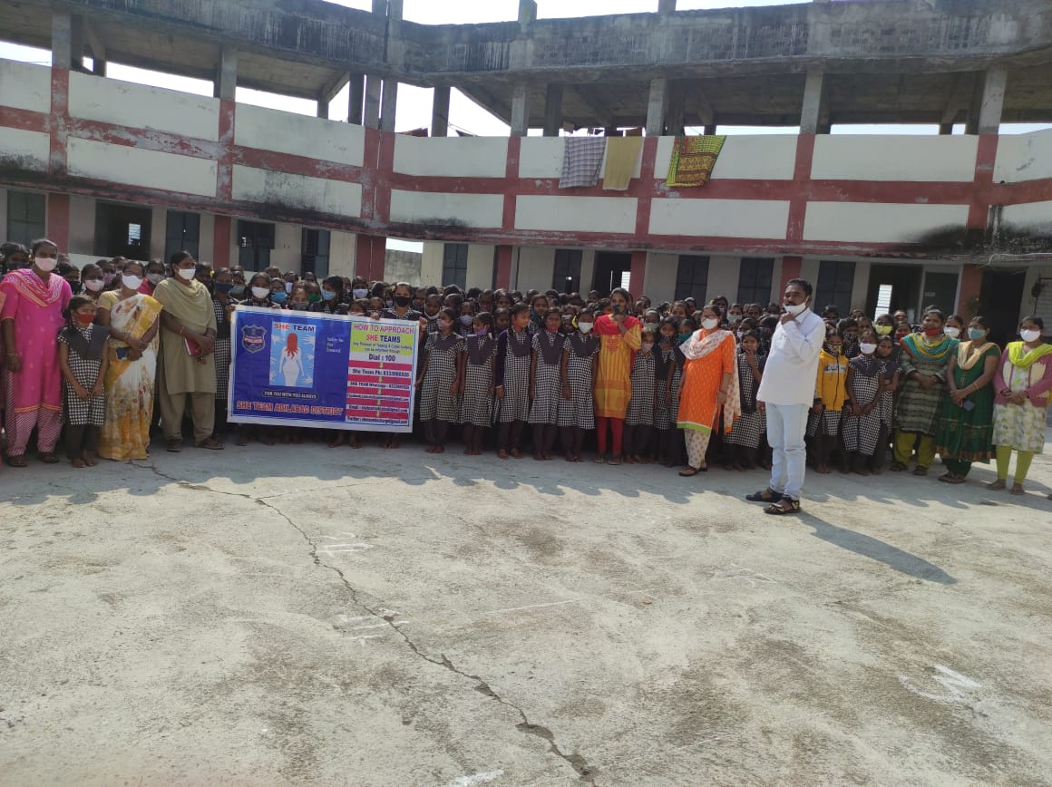 AdilabadShe's tweet photo. As per the instructions of the Adilabad SP Sri,Rajesh Chandra IPS,She Team Conducted Awareness Session at KGBV Tamsi, Govt Girls Hostel Adilabad.  about various topics like QR code,She team Number, Child Marriages, Gender sensitization, Gender equality,Cyber Security Tips. https://t.co/nldHvyphEN