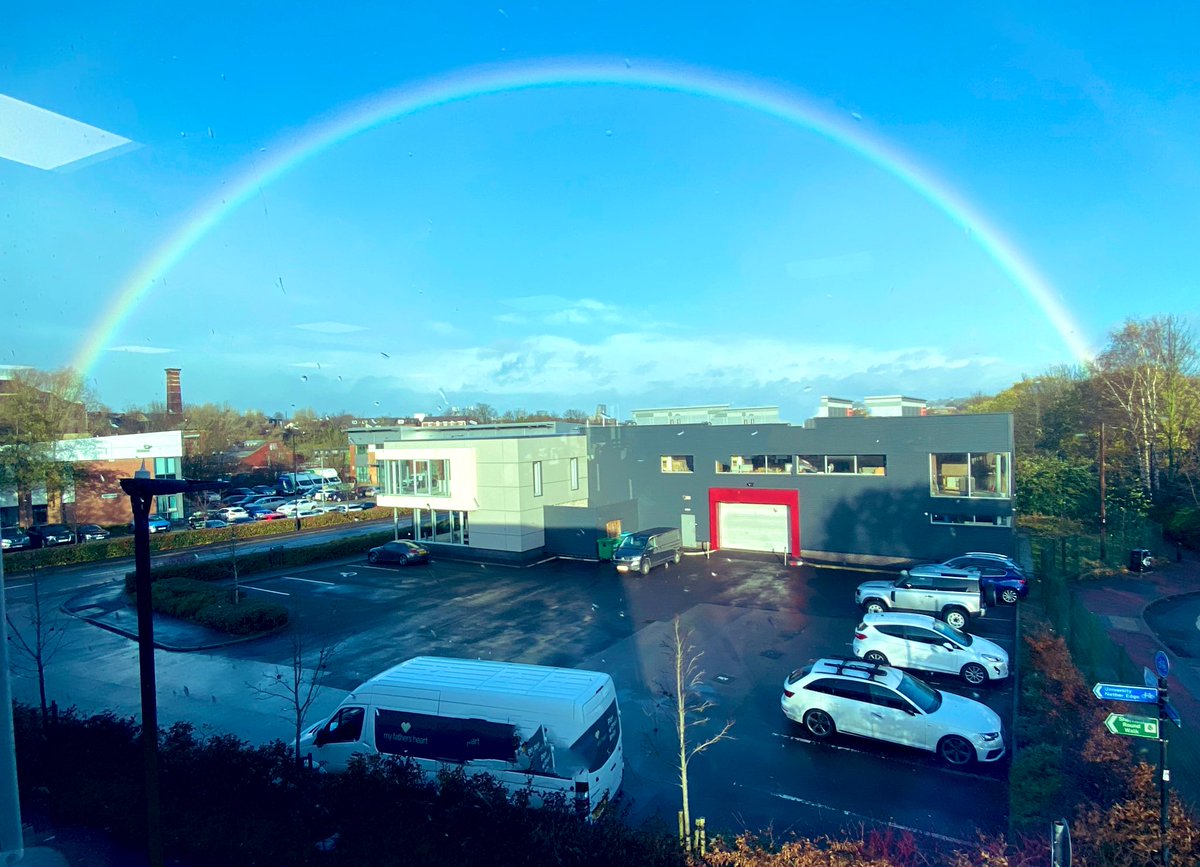 mgrwsheff's tweet photo. Seeing the rainbow is always a wonderful thing! #rainbowafterstorm #MGRW #Sheffield https://t.co/DI1QGXAnxX