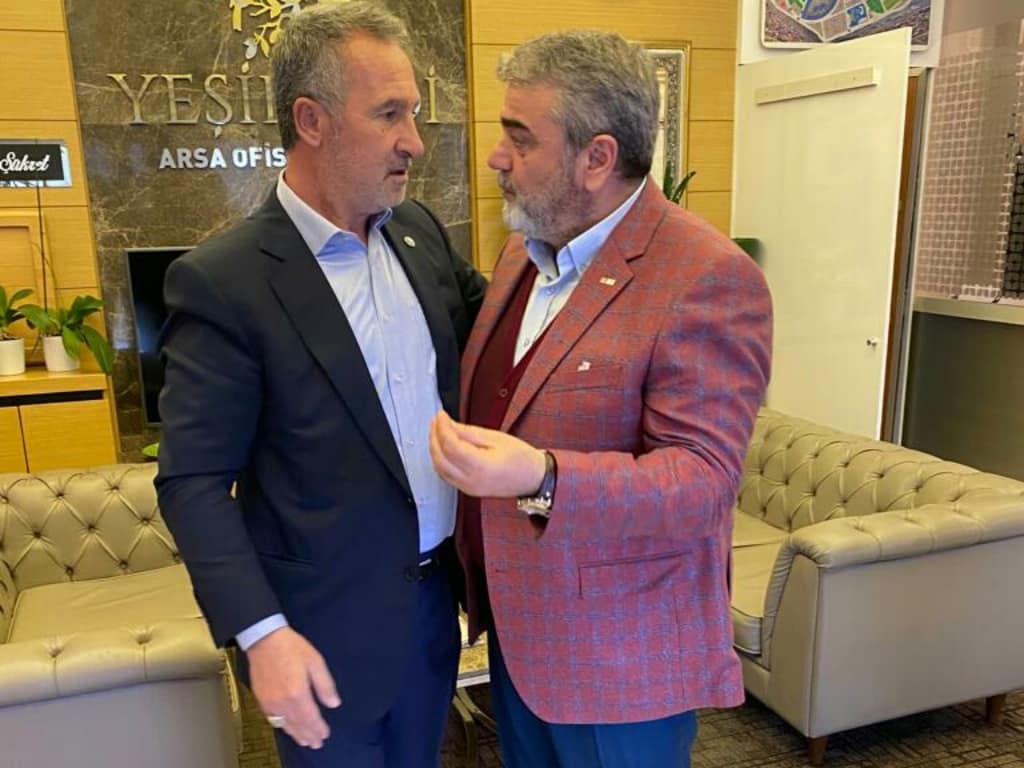İSTANBUL SİNOPSPOR FUTBOL KULÜBÜ BAŞKANI SAYIN RAFET ORHAN’I ZİYARET ETTİK !

#SİYAD #SİNOP #AYANCIK #BOYABAT #DİKMEN #DURAĞAN #GERZE #ERFELEK #SARAYDÜZÜ #TÜRKELİ 
#SinopTanıtımGünleri
#MutluŞehirİstanbulda
#SendeGelSendeMutluOl
<a href="/adnanceliker1/">adnanceliker</a> <a href="/rafetorhan57/">Rafet ORHAN</a> <a href="/istsinopspor/">İstanbul Sinopspor</a>