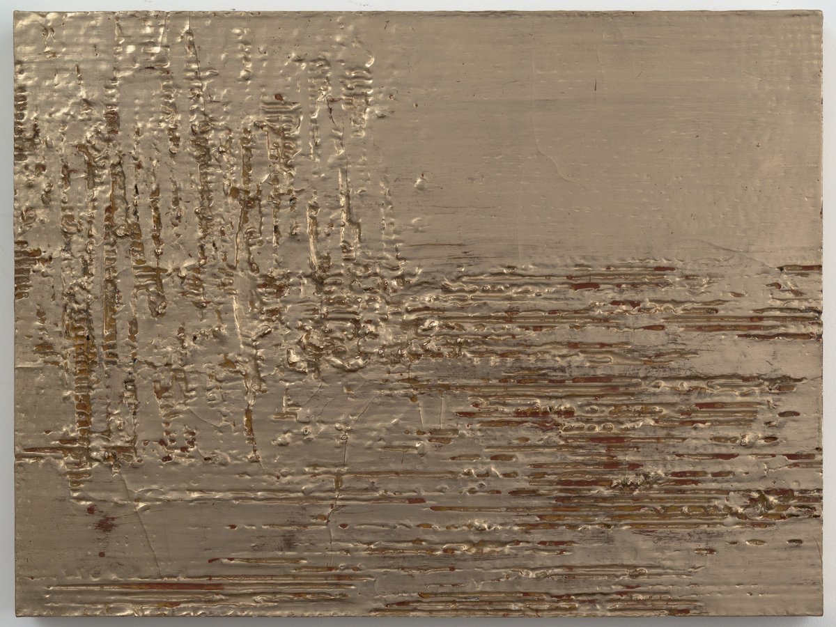 VoCA_Network's tweet photo. Dec Banner Image: Nancy Lorenz, Moon Gold Cardboard (I), 2013. Moon gold leaf, cardboard, clay and resin on panel, 18 x 24 in.

Ft. in "All That Glitters," an interview between Lorenz and Ariel Plotek from Issue 3 of #VoCAJournal. https://t.co/C7t3MxOrc9 https://t.co/RzWnEq9aYT