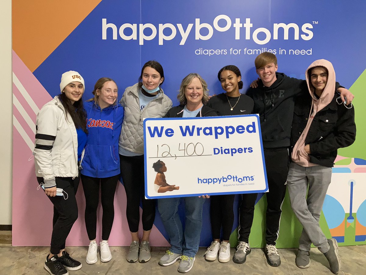 STAAlliedHealth's tweet photo. STA HOSA students sorted 12,400 diapers at Happy Bottoms to benefit families in the Kansas City area Monday afternoon. @happybottomsorg @STAAlliedHealth STAexcels https://t.co/AxCqdx8qXK