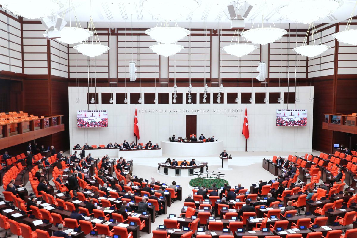 TBMM Genel Kurulu'nda; Bakanlığımız ve <a href="/TCSanayi/">Sanayi ve Teknoloji Bakanlığı</a> Bakanlığı ile bağlı kuruluşların, 2022 yılı bütçe görüşmeleri devam ediyor