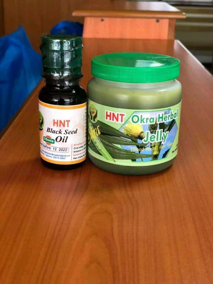 HntKenya's tweet photo. *Glow and shine* For the festive season 

*Good for;*
-Creating smooth skins
-Preventing wrinkles
-Eczema
-Rushes
-Skin itching
-Dry skins

*Usage*
Mix okra jelly and little black seed oil and apply on your skin

*Note:* Good for both kids and adults https://t.co/8LCaB8qaJg
