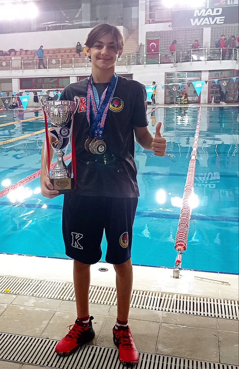 .<a href="/GSB_Mersin/">Mersin Gençlik ve Spor İl Müdürlüğü</a> Gençlik ve Spor İl Müdürlüğü Sporcu Eğitim (SEM) Merkezi Yüzme sporcularımız Mustafa Kaan Serdar ve Ahmet Çınar Güneş’ten büyük başarı.

mersin.gsb.gov.tr/HaberDetaylari…

#GSB
#MersinGSİM
#SporKentiMersin
#MersinSEM 
#Yüzme
<a href="/kasapoglu/">Dr. Mehmet Kasapoğlu</a> 
<a href="/gencliksporbak/">Gençlik ve Spor Bakanlığı 🇹🇷</a>