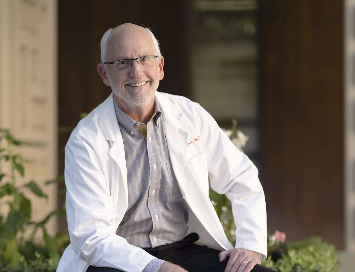 SUBiodesign's tweet photo. Congrats! @PaulYockMD has been named a fellow of @AcadofInventors. He was recognized for his inventions including the Rapid Exchange™ catheter system, now the primary cardiac angioplasty/stenting technology in use worldwide. #academic #innovation #healthtech photo: @chrismichel https://t.co/rpA7Ked9pb