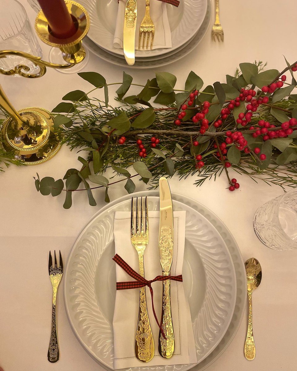 Ser amigos es compartir  
🎄🌟🎄 #dinner #vistalegre #zarahome