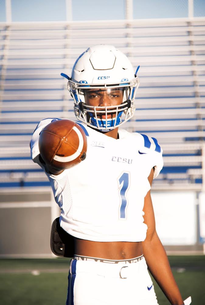 MaxsonPL9's tweet photo. Had a great first official visit at @CCSUBlueDevils https://t.co/9wBDZhde6R