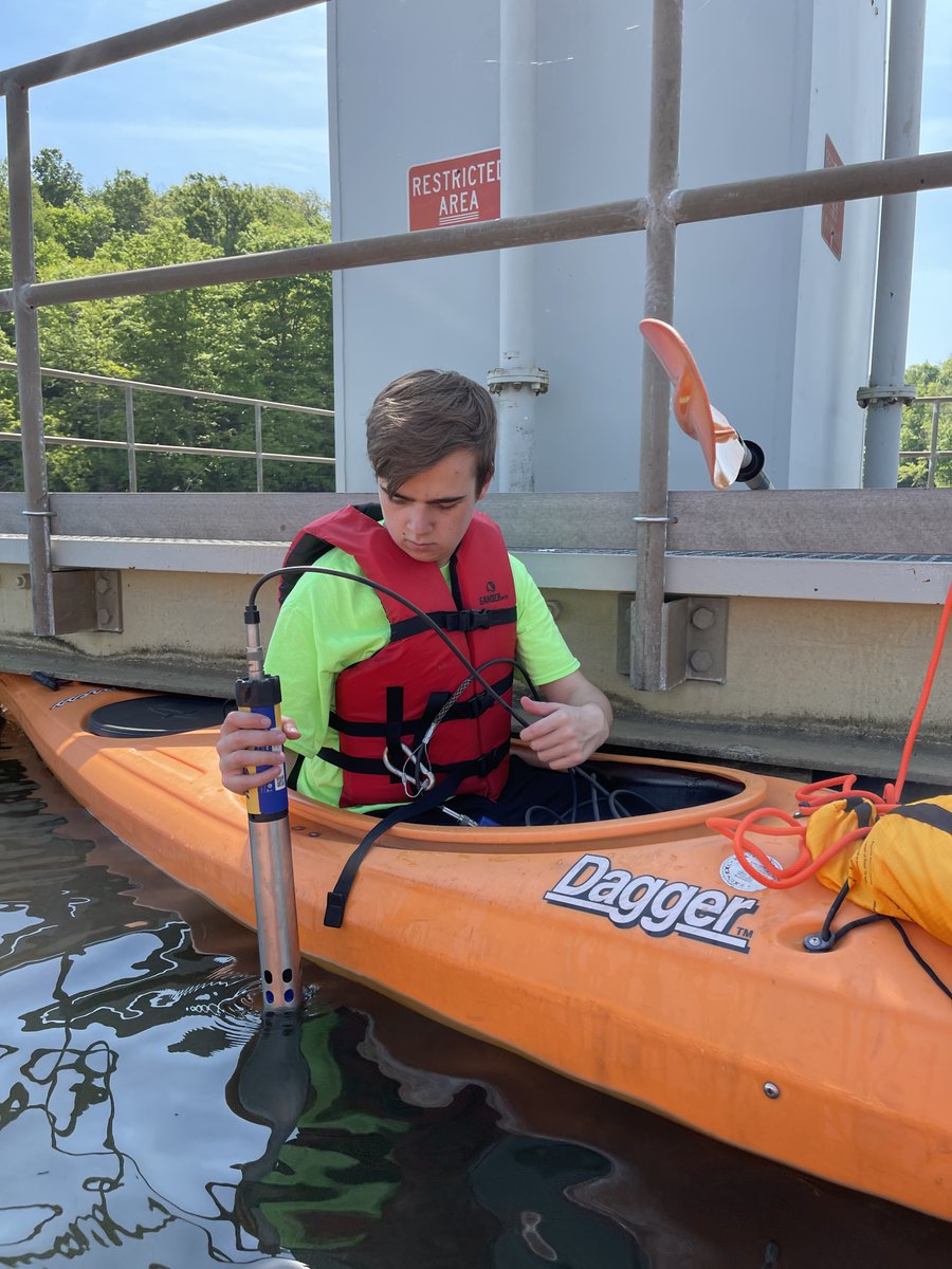 WCSWCD's tweet photo. Are you a high school senior graduating in May 2022 or current college student looking to get hands on experience in the natural resource field next summer? Then come intern with us! Check out the full listing at https://t.co/gf9mqsSFY3
#NaturalResourceIntern #WarrenSWCD https://t.co/B6wND3HK8M