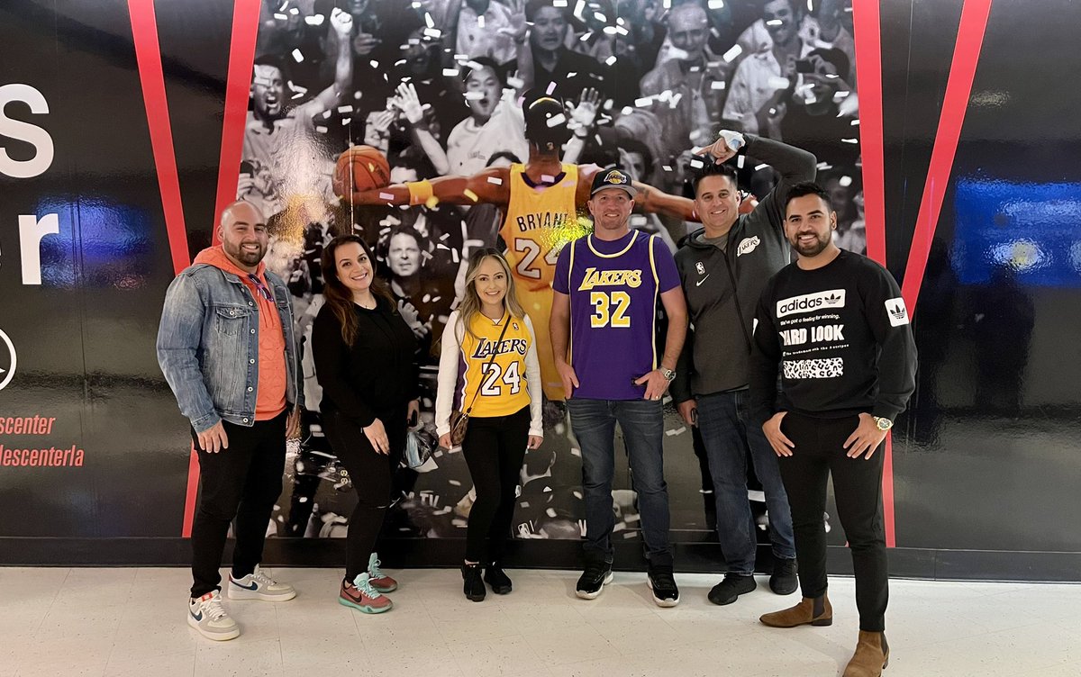 “Beat your best” takes a Mamba Mentality … Great night celebrating our So Cal Market leaders last night at the Lakers-Celtics Game! <a href="/IHXPacific/">IHX Pacific IMPACT</a> @brianxjr @Alfonso60220980 <a href="/jorgijj24/">Jorgi Al-Jageka</a> <a href="/AlfredoSoCal/">Alfredo Morales</a> <a href="/IHX_Marisol/">Marisol Contreras</a>