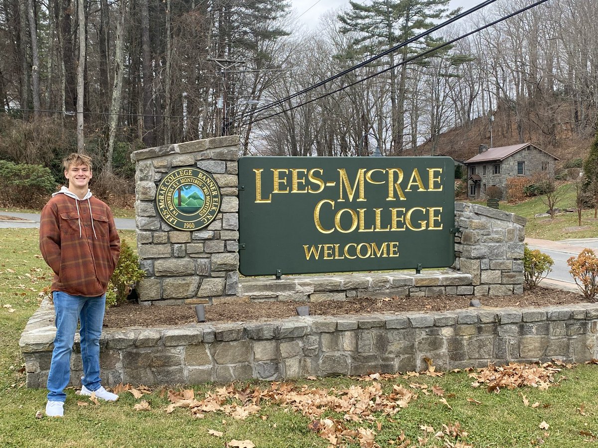 irvin_aidan's tweet photo. Had a great tour of @LeesMcRae  with @LaxCoachDunn and @LMC_MLAX #Bobcats #themountainscalled https://t.co/l2IMju6kon