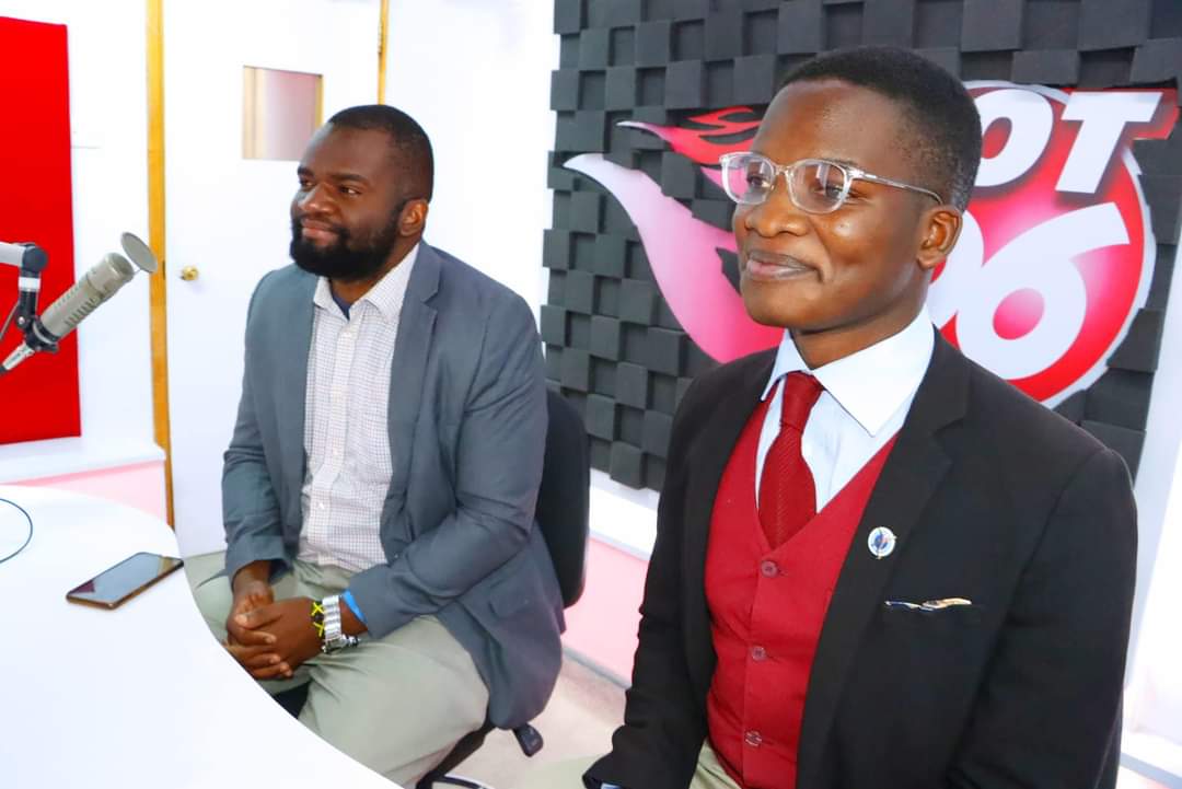 MrMeshNick's tweet photo. When attending a disciplinary meeting in school with your dad but you both don't know what you are doing with your lives π
@WreinerM & @the_dark_pen earlier today @Hot_96Kenya discussing #ImpossibleInPossible_Play
#JeffAndNickOnHot
#WilliamLawsons https://t.co/opZjWftW1a